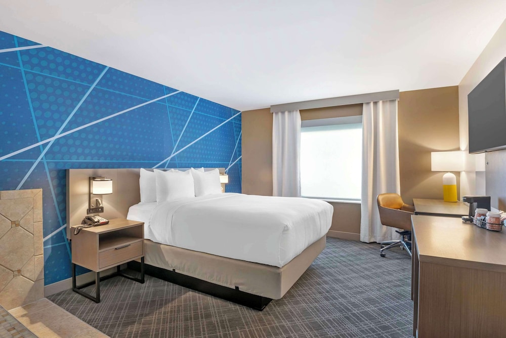 غرفة قياسية بسرير كوين، Comfort Inn Monticello 5/8