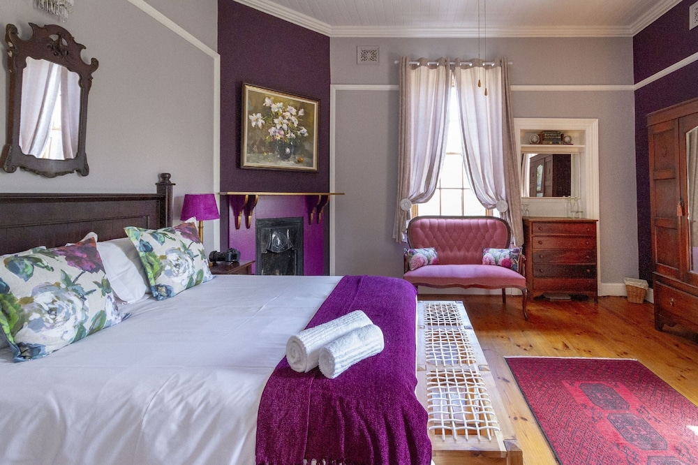 Airlies Guest House 4/50