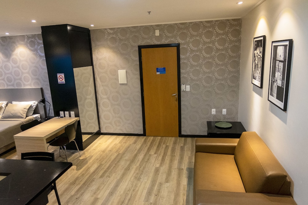 Executive Arrey Hotel 25/50