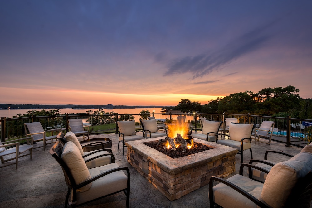 Lodge of Four Seasons Golf Resort Marina Spa 44/66