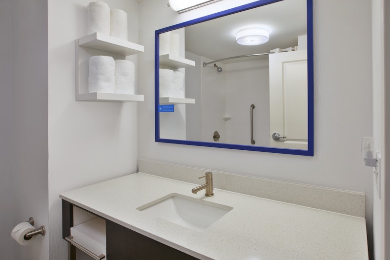 Hampton Inn White River Junction 81/81