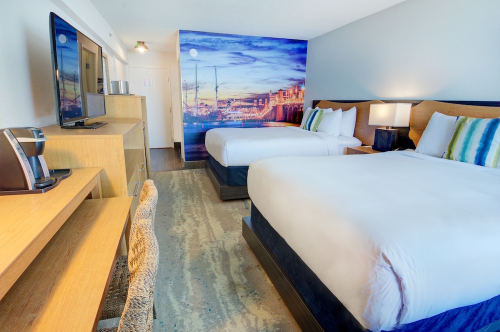 ROOM, 2 QUEEN BEDS, OCEAN VIEW
