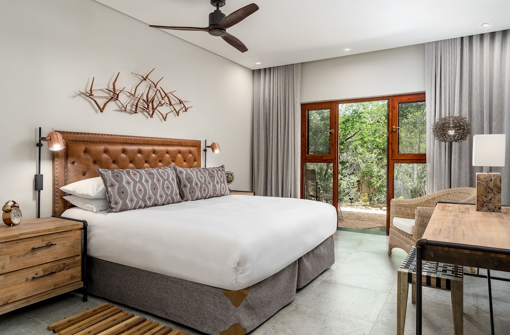 Protea Hotel By Marriott Kruger Gate 36/92