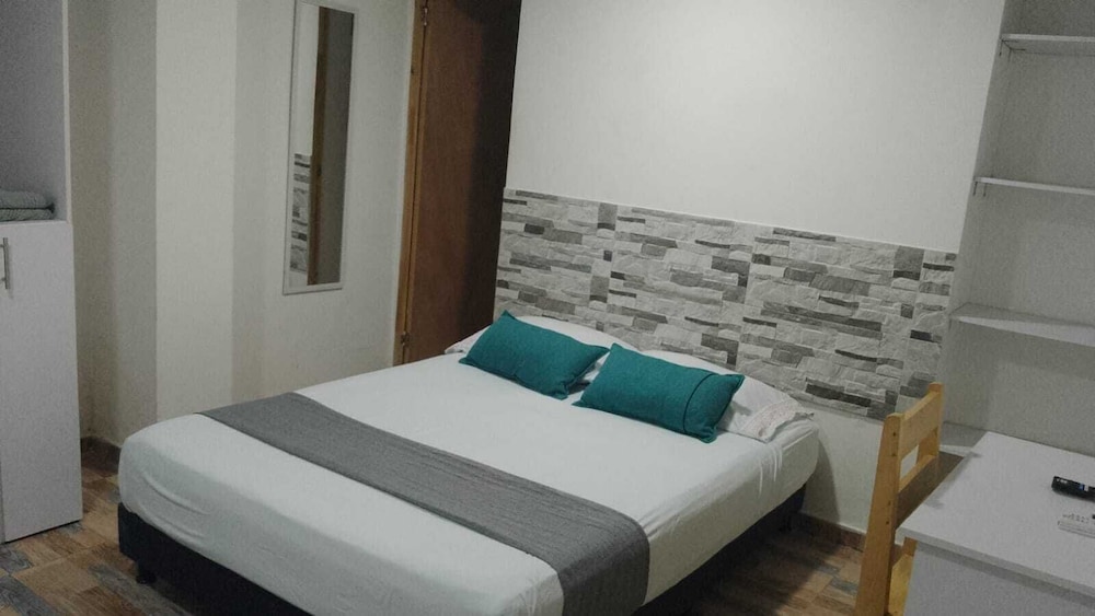 Ayenda The Mendoza Grand 1326 6/24
