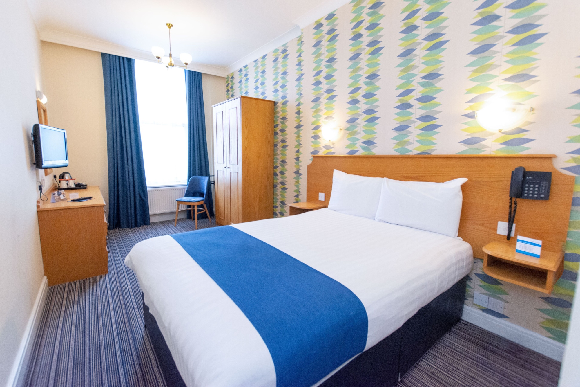 STANDARD, DOUBLE BED