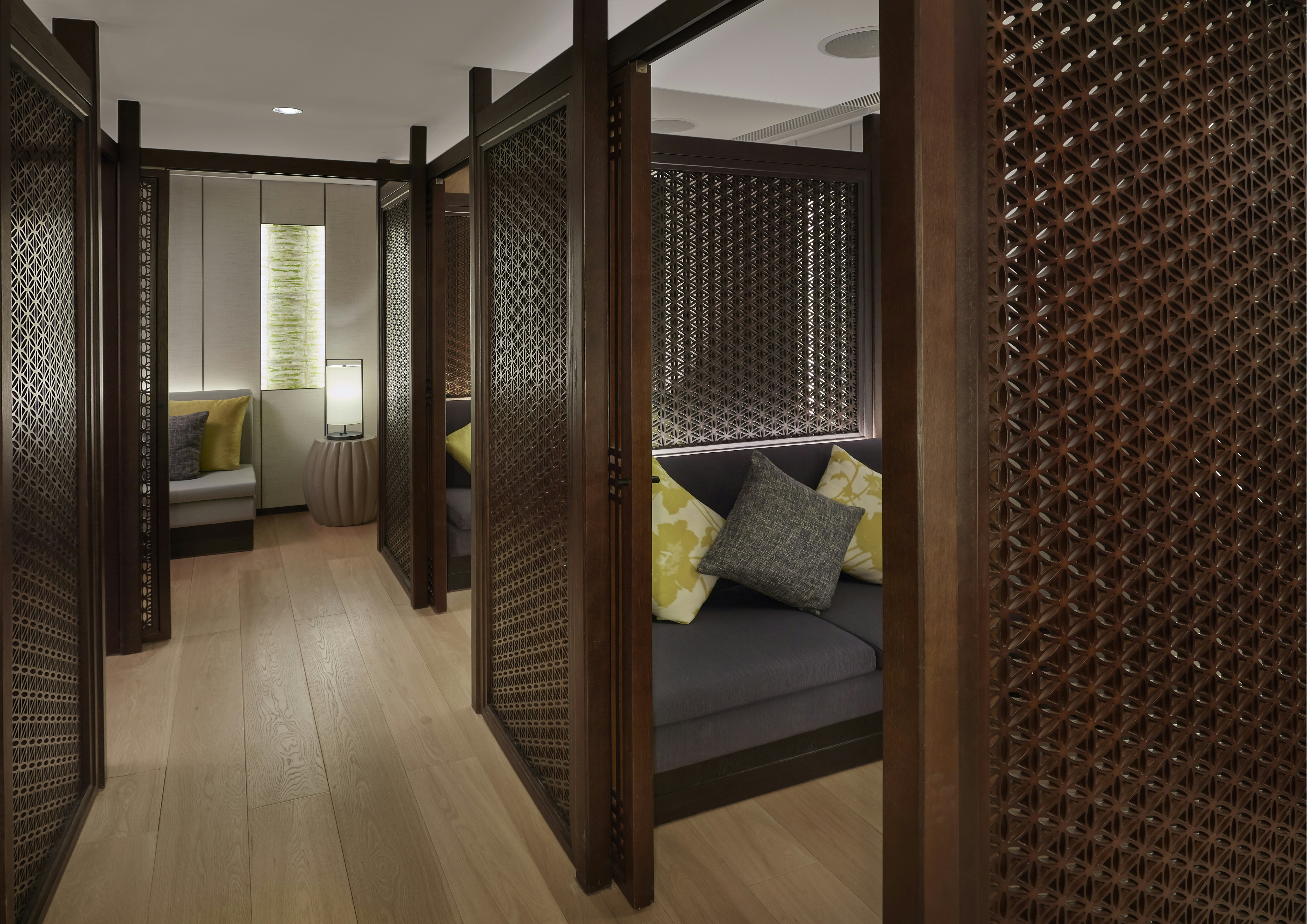 Mandarin Oriental Wangfujing Beijing 73/74