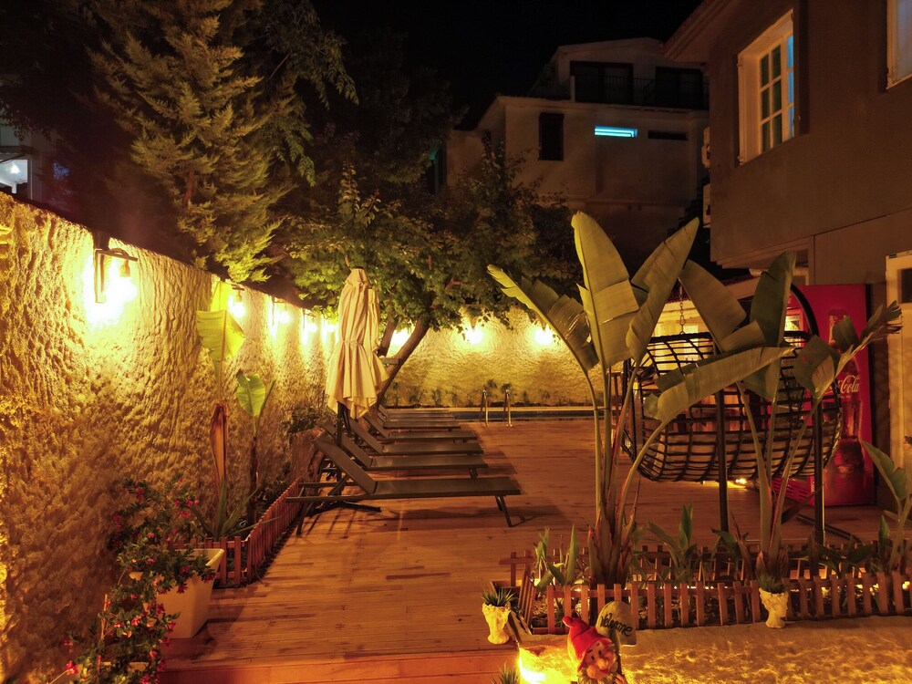 Kekik Alacati Otel 36/50