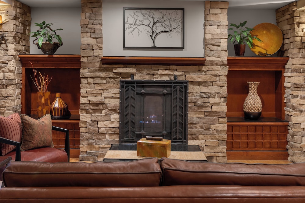 Larkspur Landing Bellevue - An All-Suite Hotel 16/36