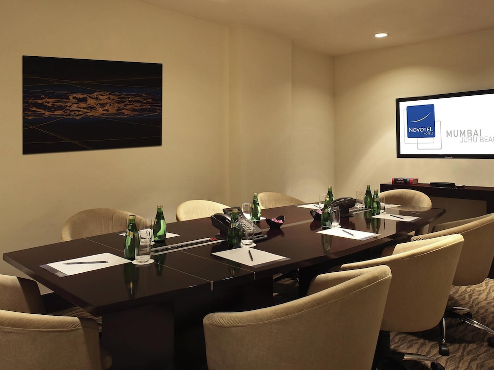 Novotel Mumbai Juhu Beach 58/69