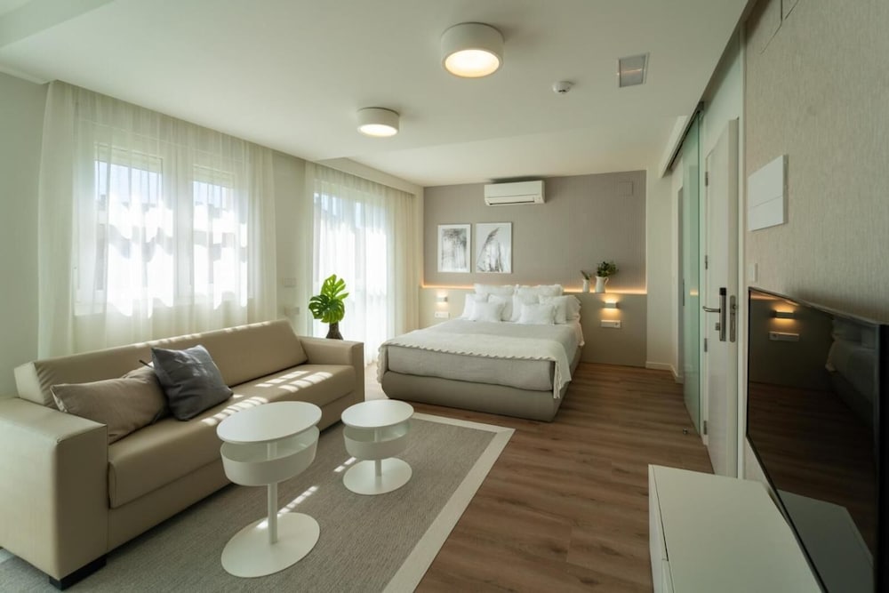 Hotel Rural Tierras Del Cid 23/71