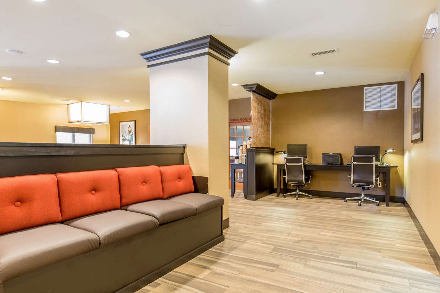Comfort Suites Fairview Heights - St Louis 9/13