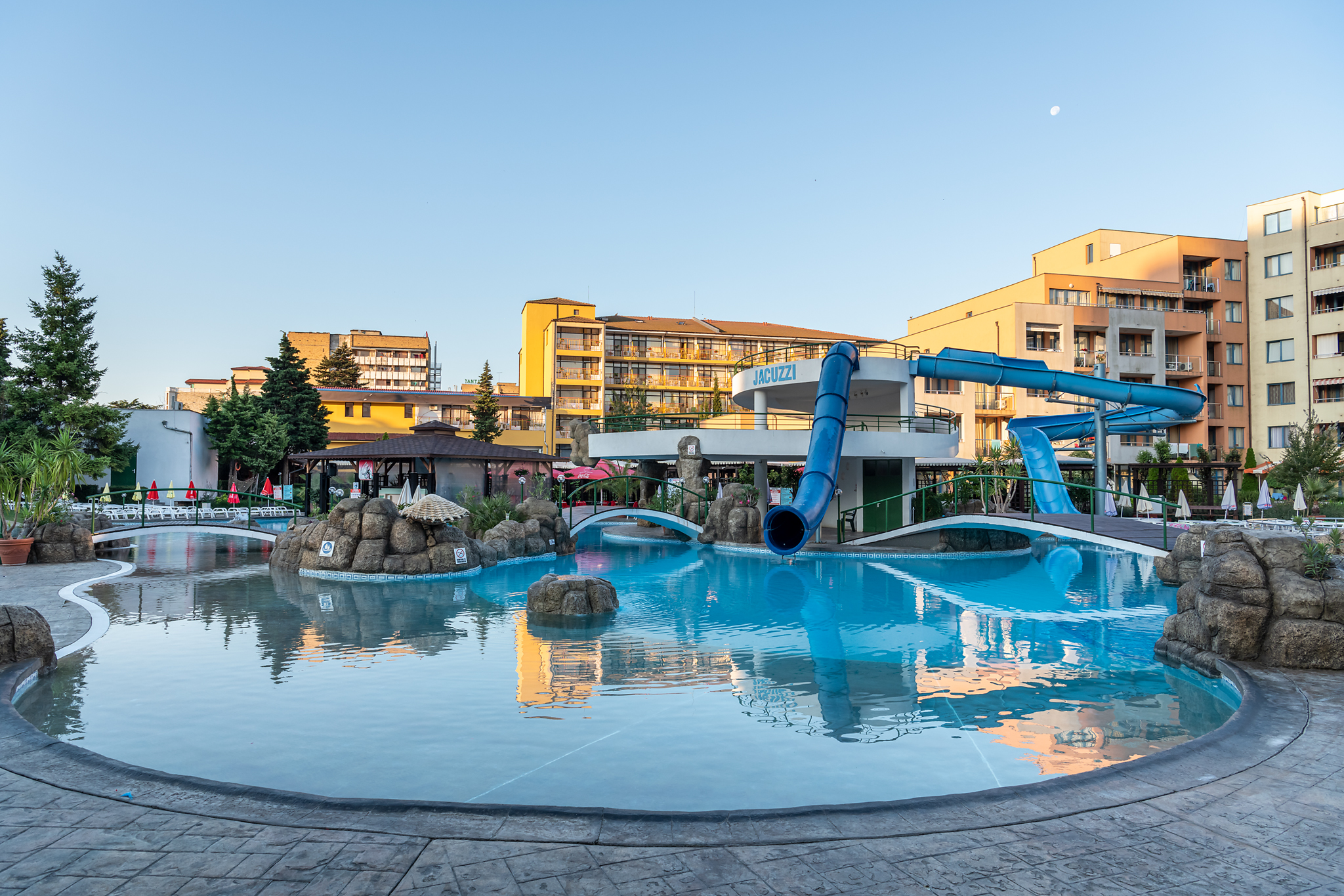 Hotel Trakia 28/34