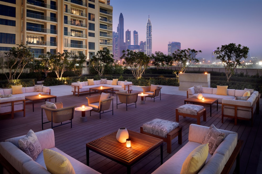 Vida Emirates Hills 30/51