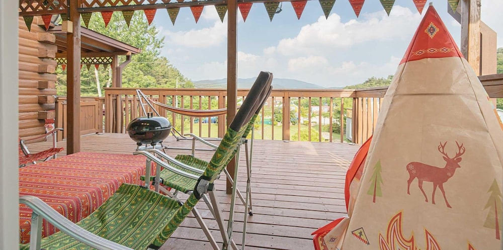 Gyeongju Cabin House Pension 42/50