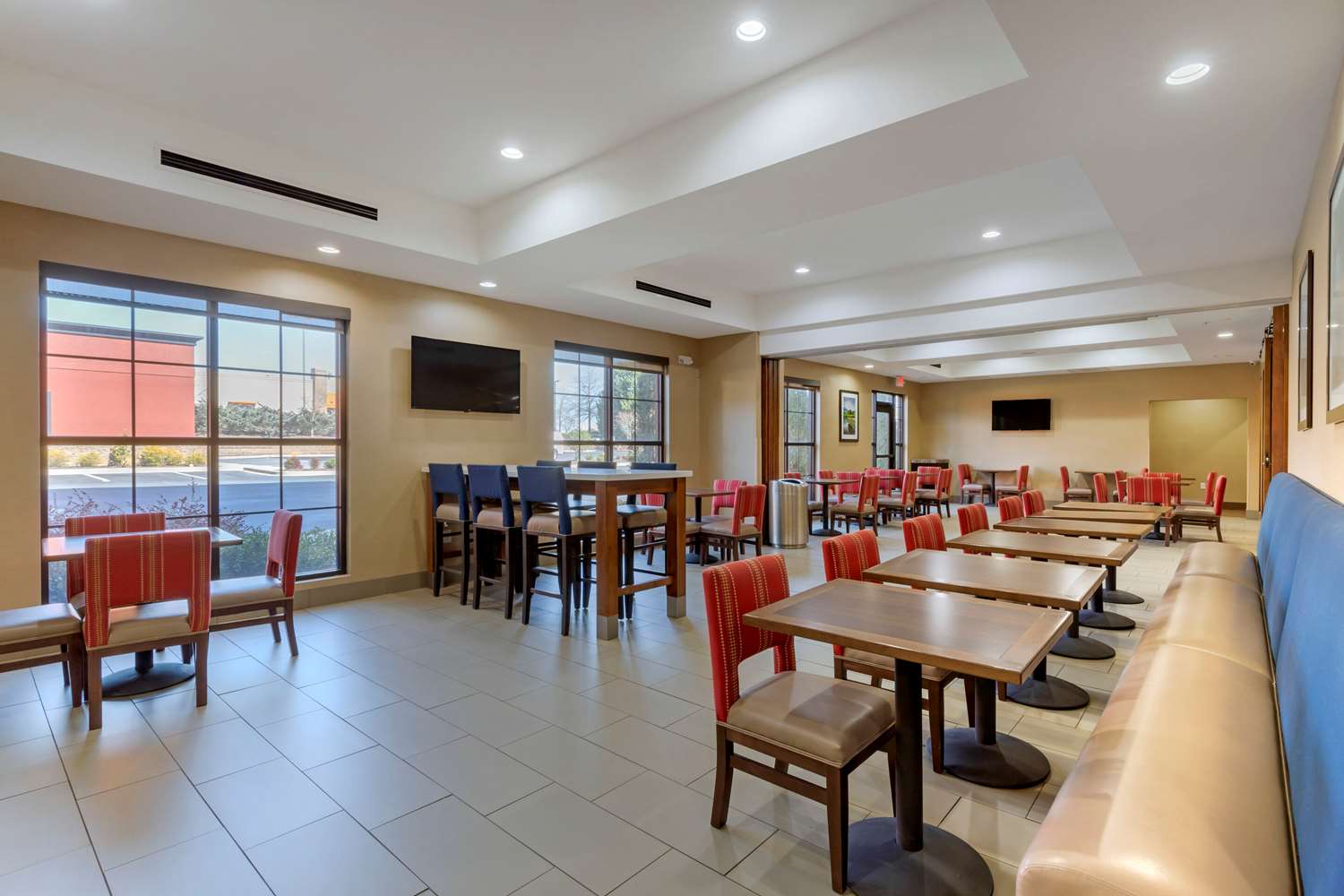 Comfort Suites Piedmont - Greenville South 13/19
