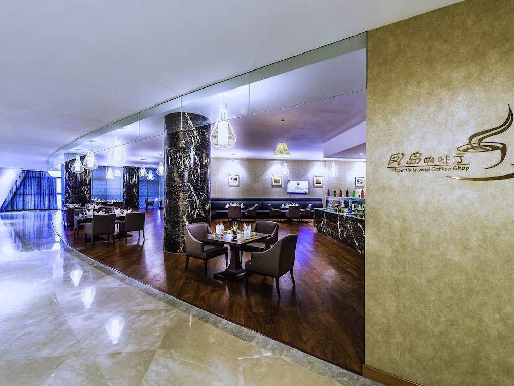 Grand Mercure Qingdao Qinglong 13/28