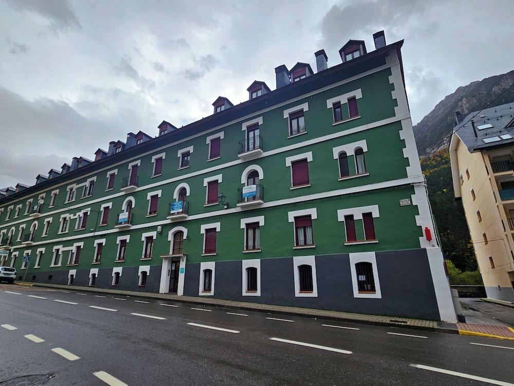CANFRANC APARTAMENTOS 3000 2/50