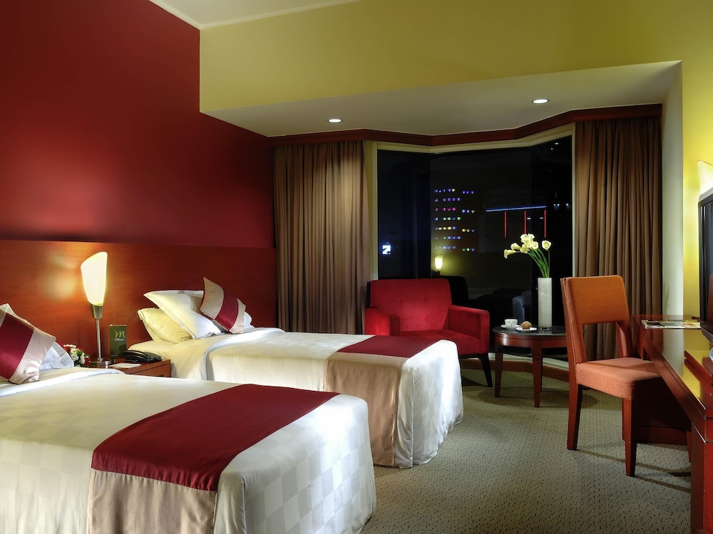 Superior, Twin Beds