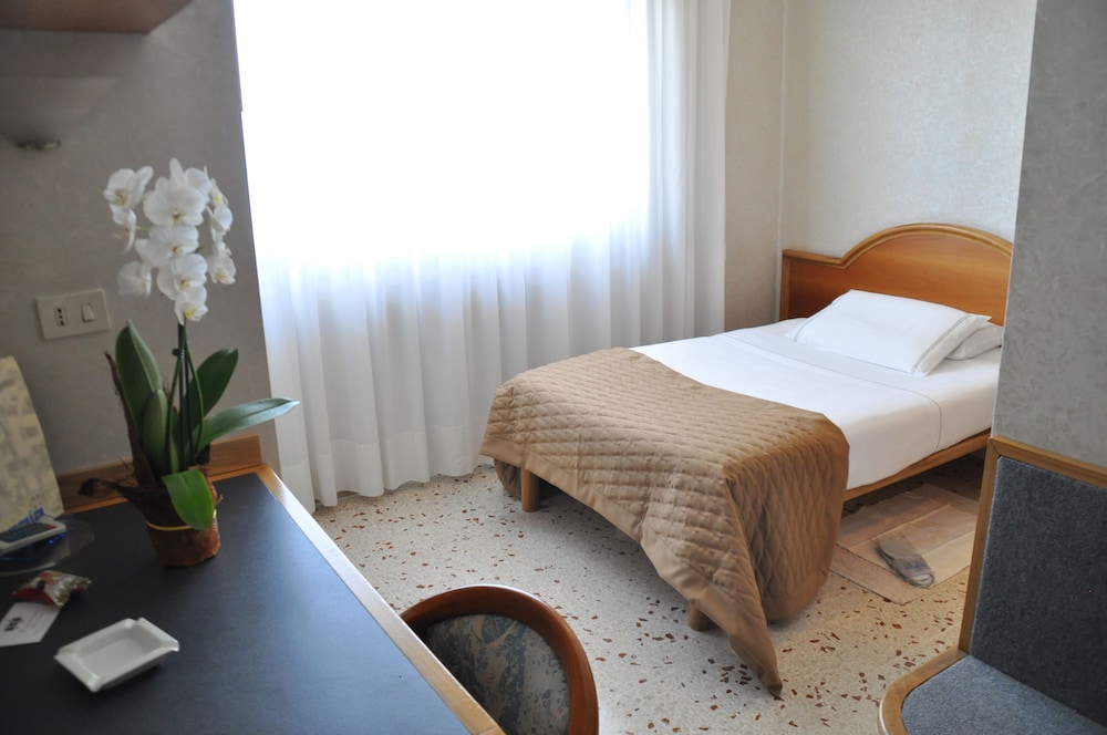Hotel Maja 17/55