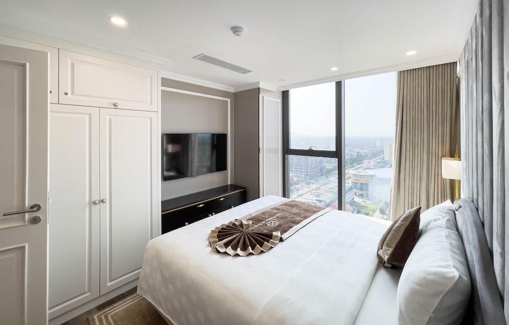 Cua Dong Luxury Hotel 13/70