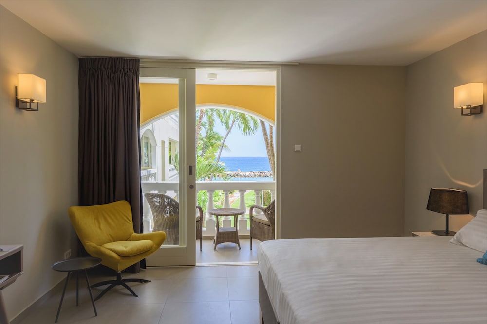 Avila Beach Hotel 54/74