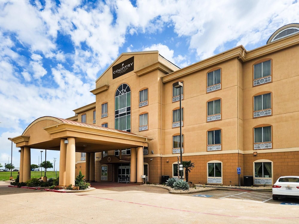 Holiday Inn Express Hotel Suites Terrell 60/64