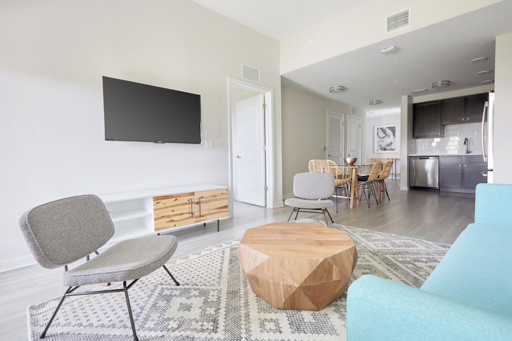 Sonder Vista Cay 34/50