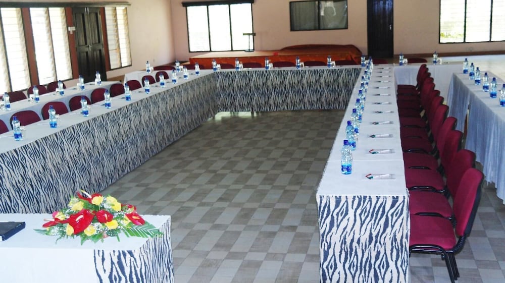 Jumuia Conference & Beach Resort 8/45