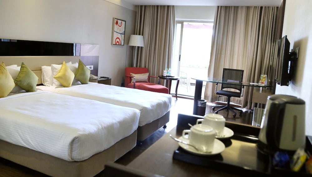 HOTEL SHAKTI CONTINENTAL 8/28
