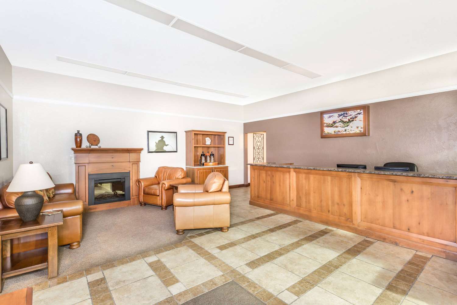 Super 8 by Wyndham Salina/Scenic Hills Area 3/7