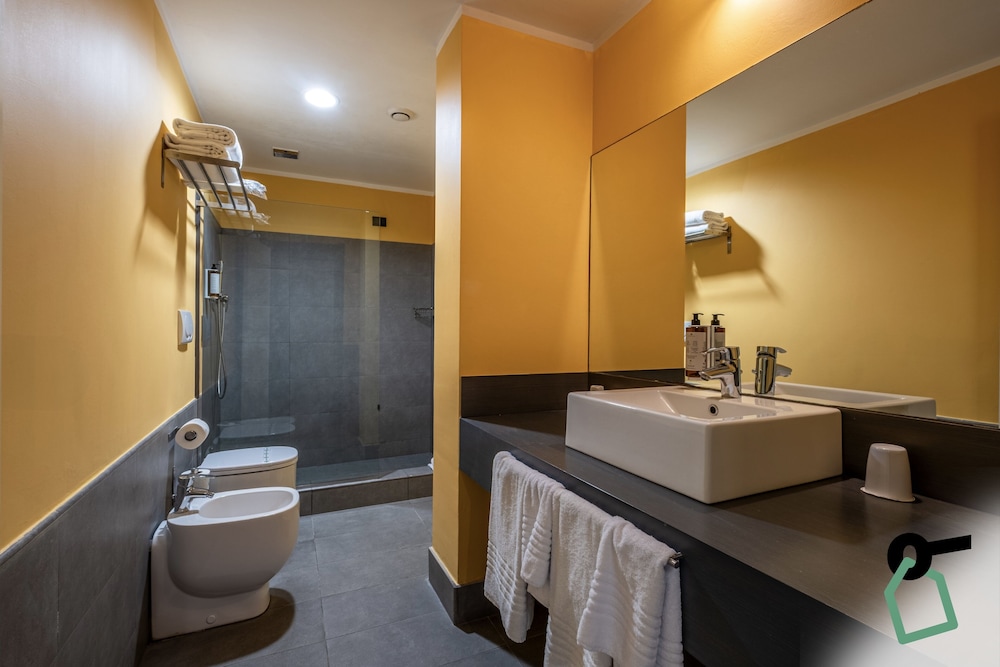 Hotiday Room Collection - Arenzano 48/50