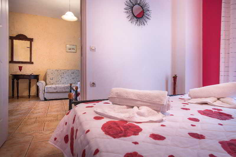 PENSION PORTO TSI OSTRIAS 6/22