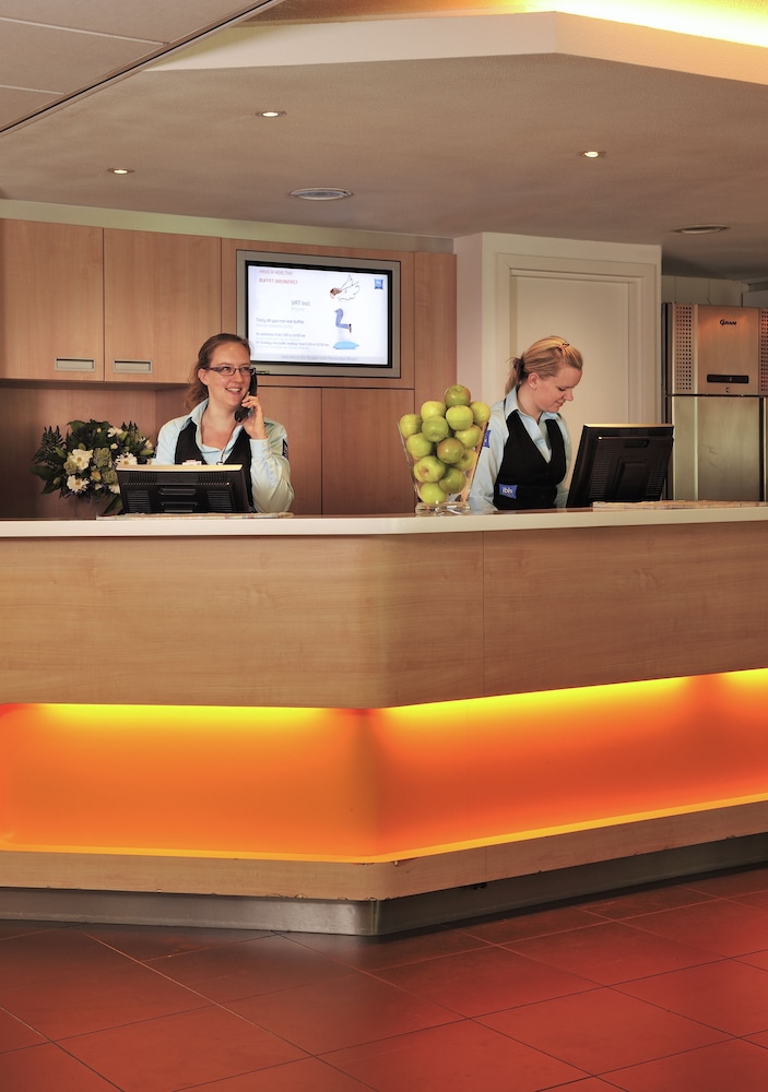 Ibis Budget Amsterdam Airport 9/60