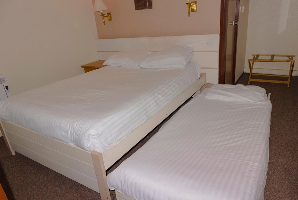 Primelodge Rotherham (ex The Restover Lodge Hotel Rotherham) 11/28
