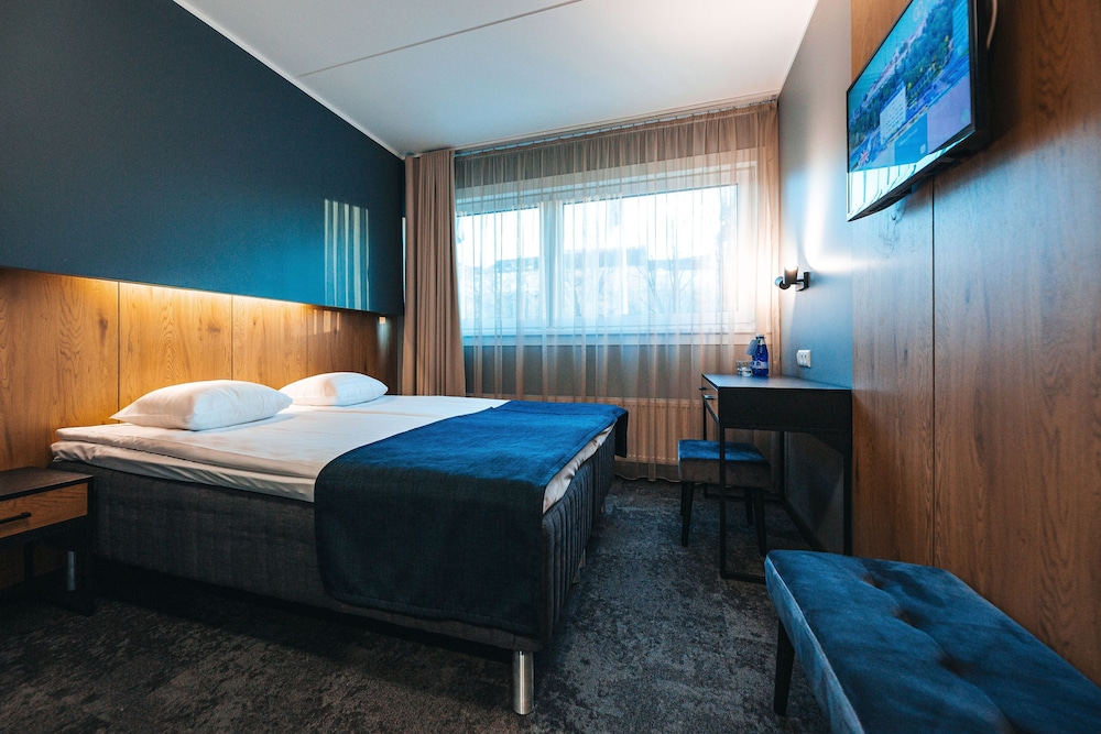 Go Hotel Shnelli 23/63
