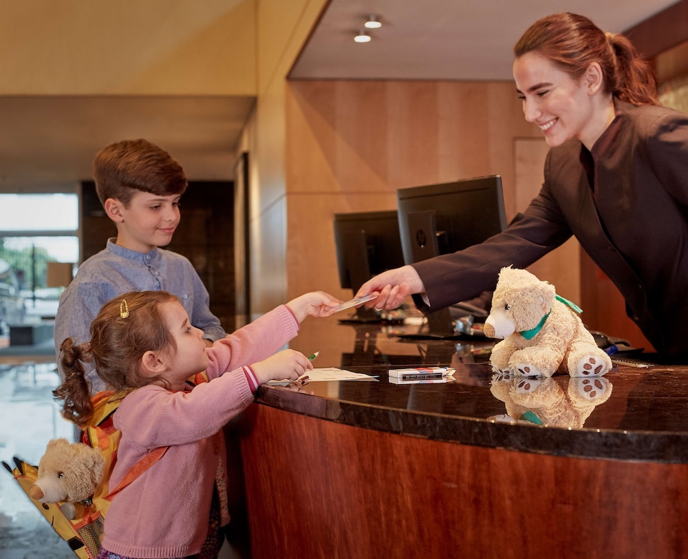PARK HYATT ZURICH 66/80