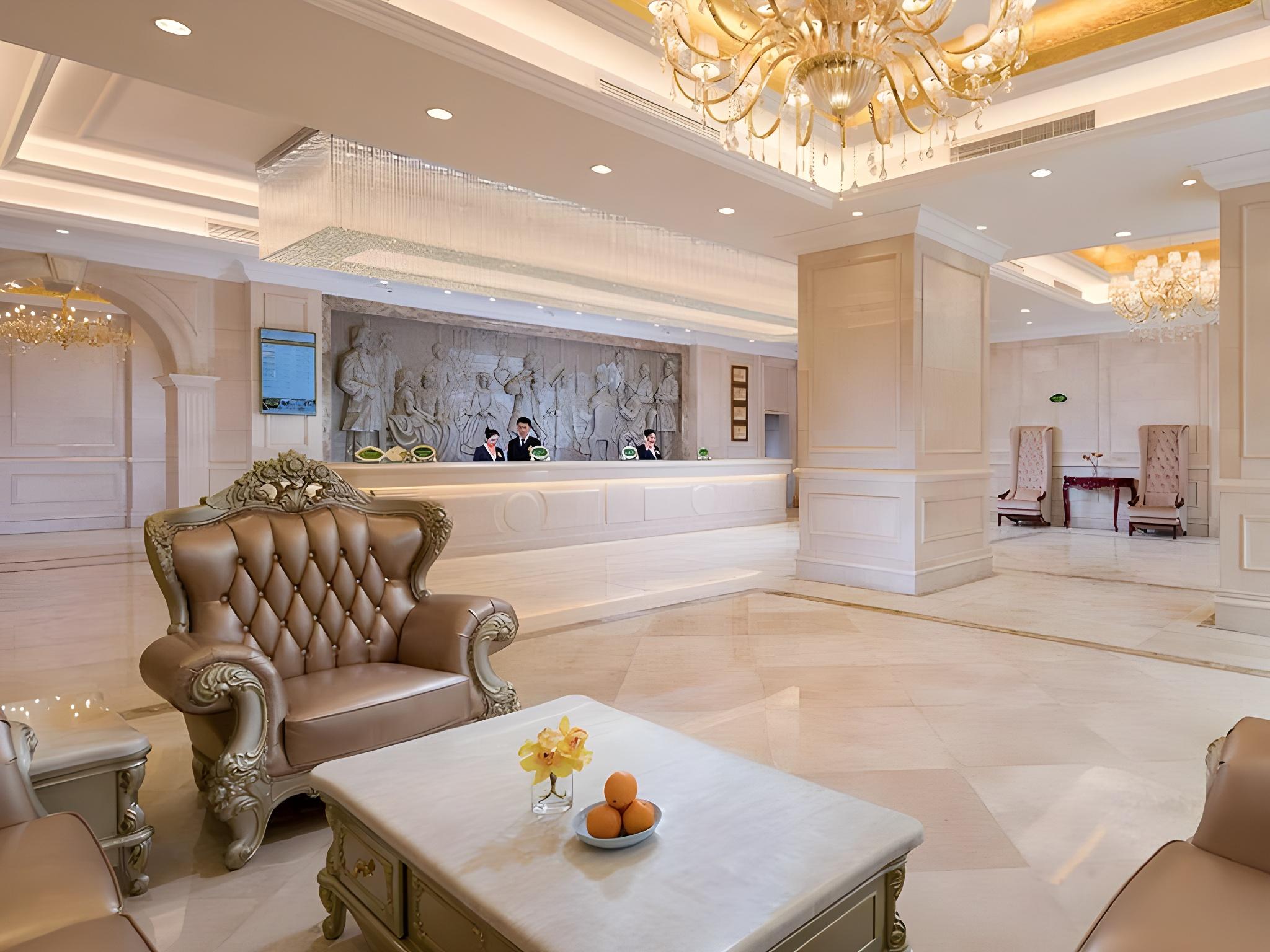 Vienna International Hotel (Shenzhen Guanlan Avenue) 28/37