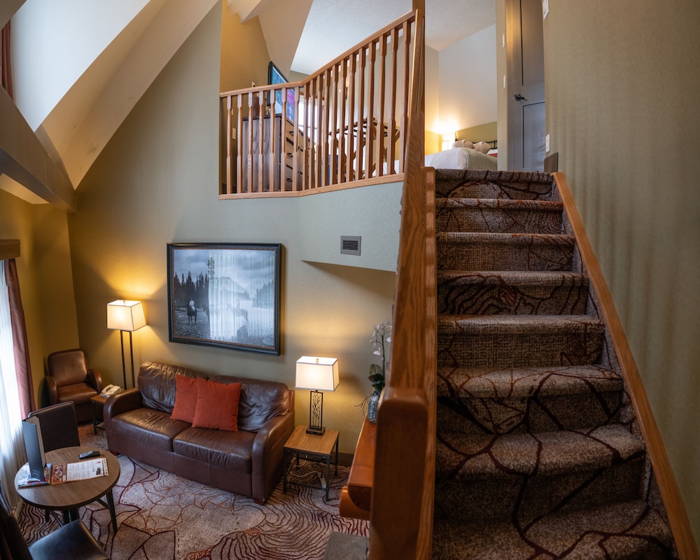 Banff Caribou Lodge & Spa 59/69