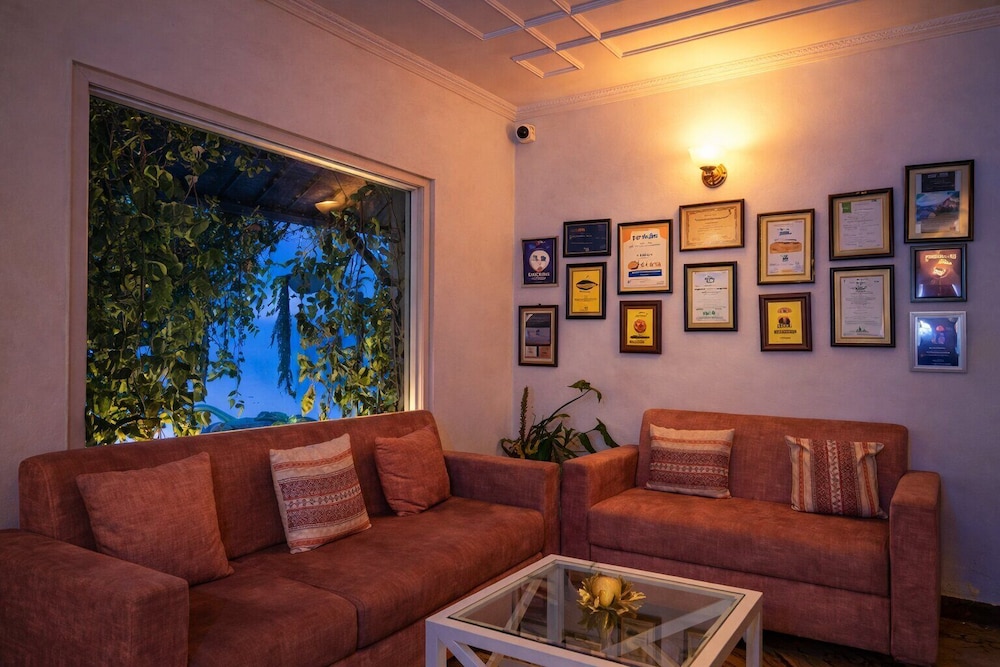 NEELESH INN 24/39