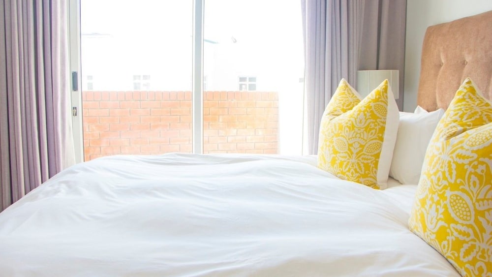 Itc Hospitality Group Two Bedrooms Canterbury Suites Building 写真4