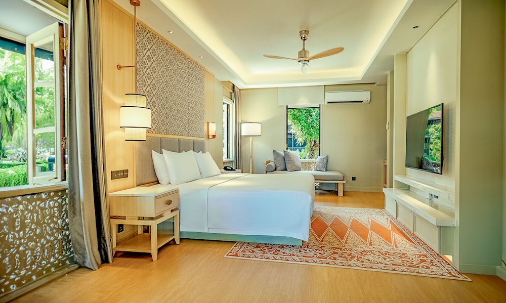 Pelangi, Junior Suite, King Bed، Pelangi Beach Resort and Spa 6/10