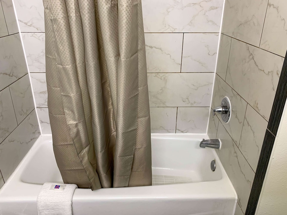 Motel6 Houston, TX – Hwy 249 and Fallbrook 43/44