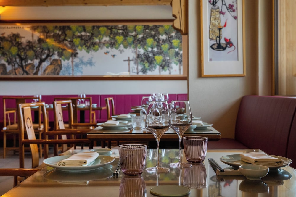 VIU Hotel Villars 39/50