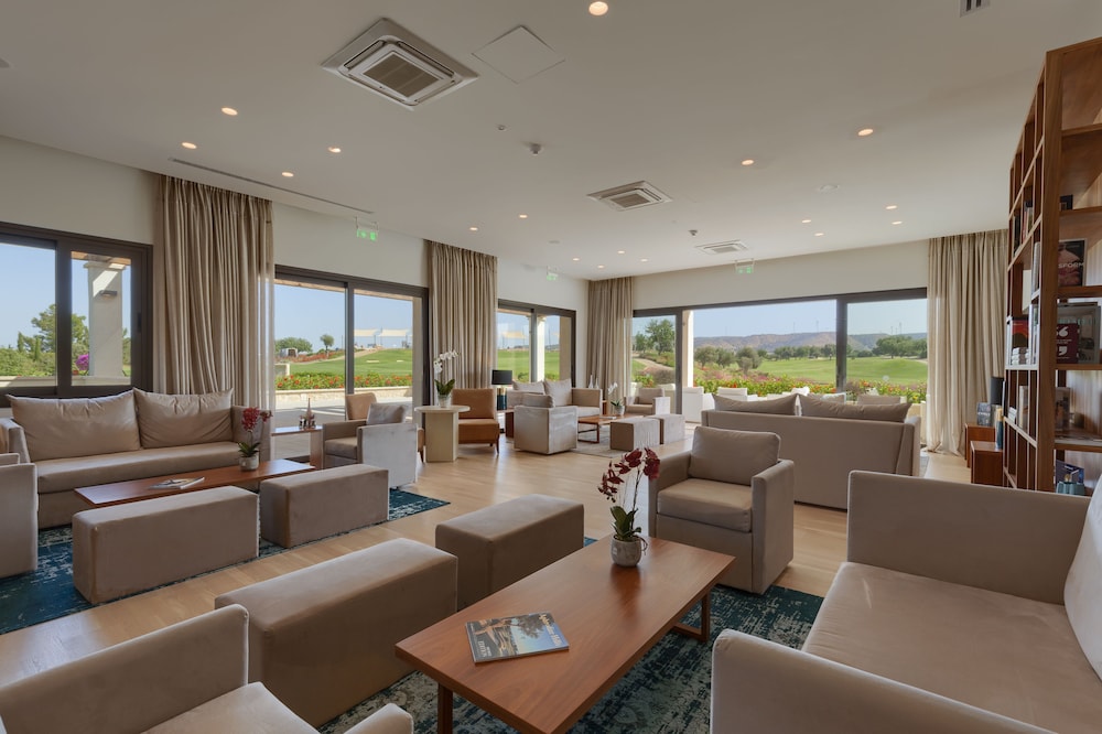 Aphrodite Hills Rentals - Superior Villas 33/50