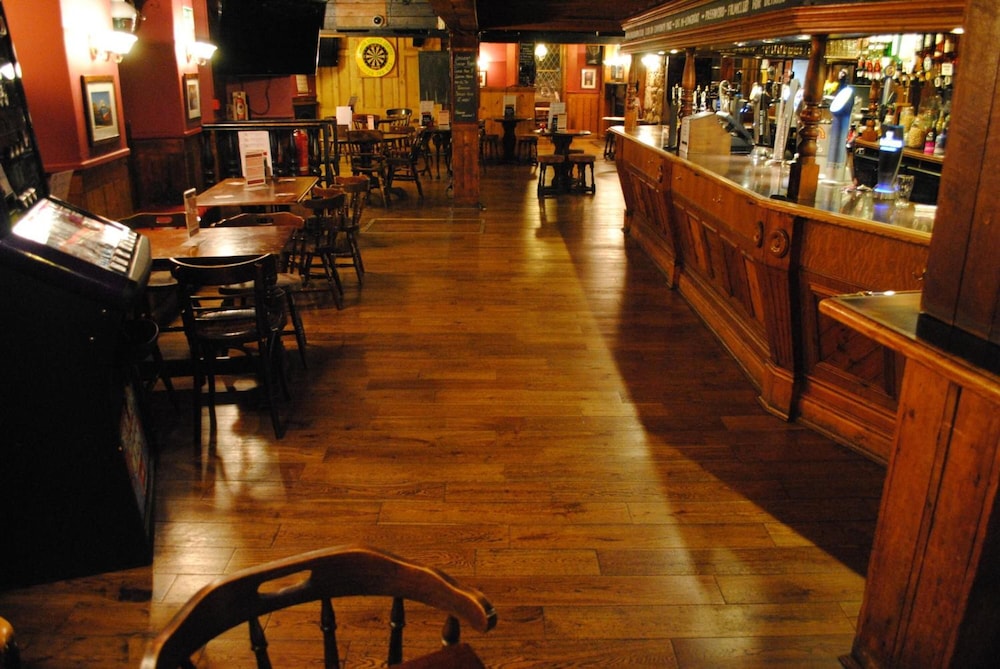 The Longboat Inn 28/41