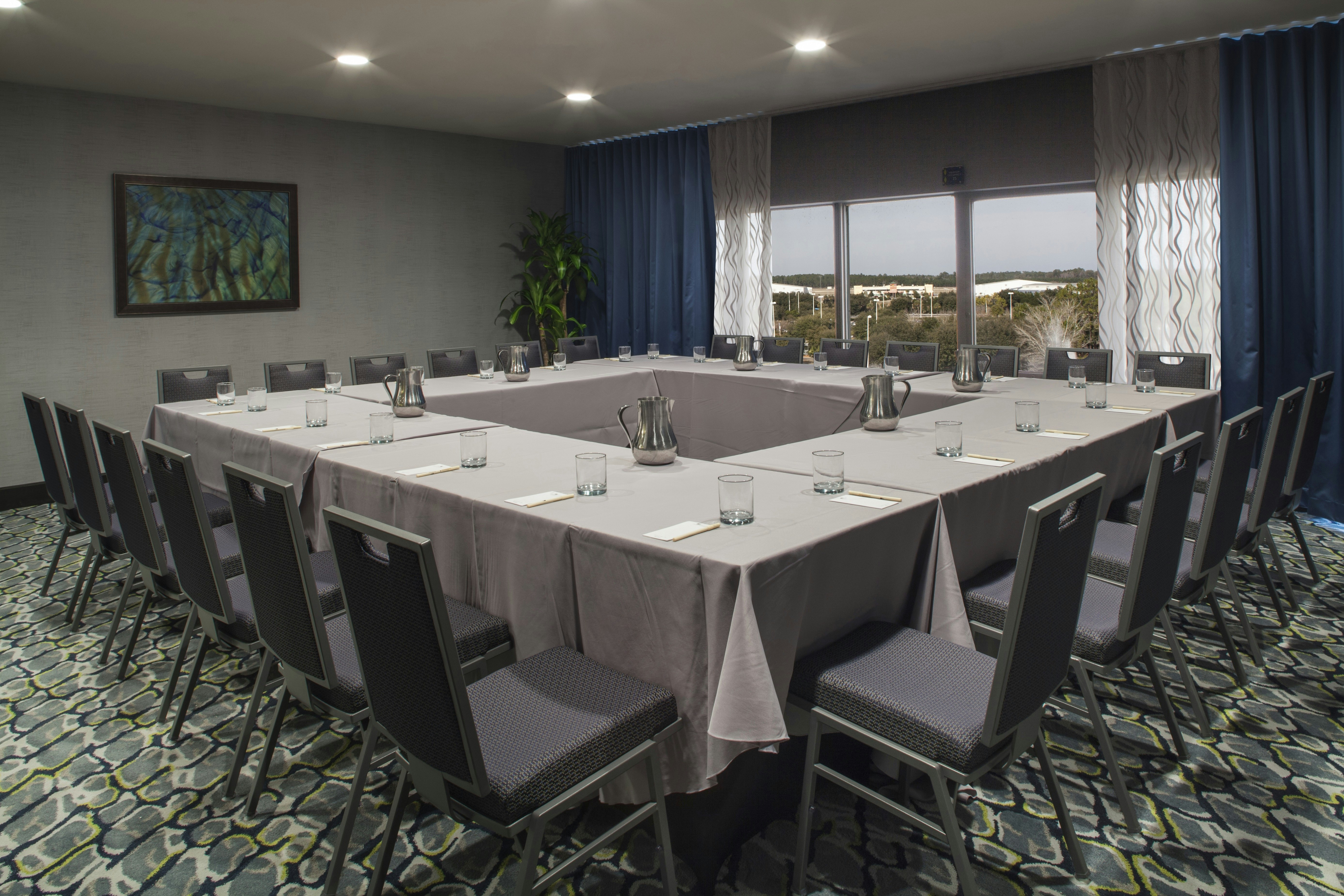 Doubletree By Hilton Hotel Jacksonville Airport 17/28