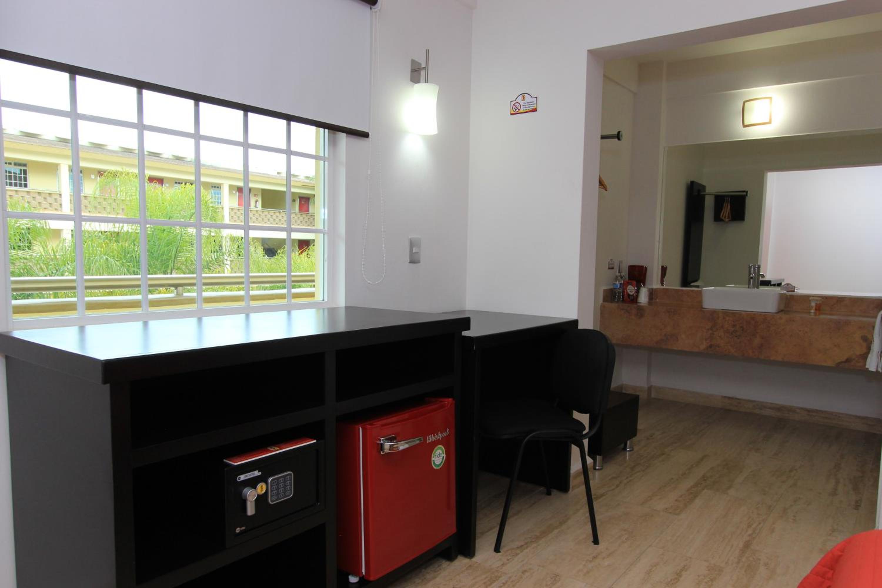 Hotel 5 Inn 34/50