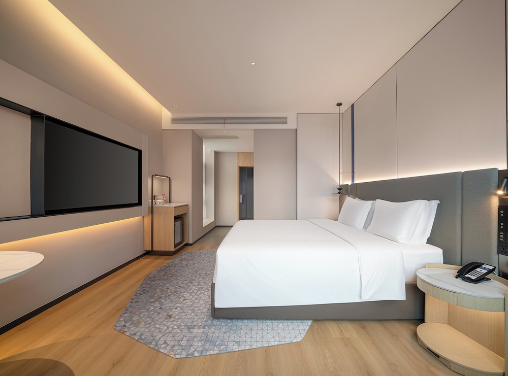 YiWu Zhonglian Kaixin Hotel 13/75