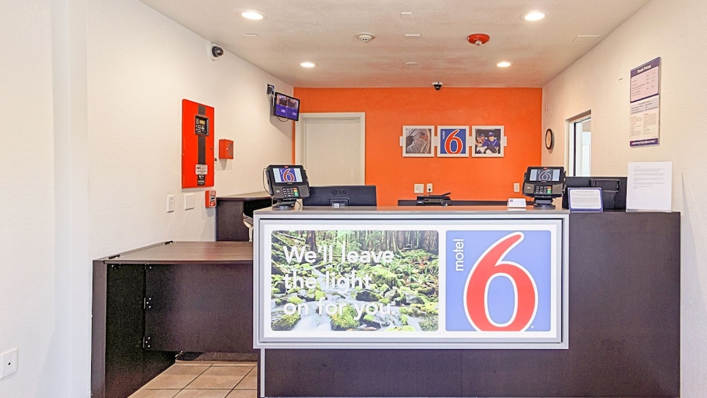 Motel6 Chico, CA 11/39