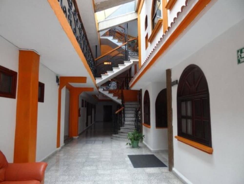 Hotel Madan Cardenas 43/51